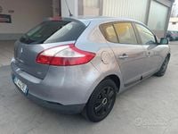 Usata Renault Mégane 110 CV (80 kW) 2009 Grigio Berlina