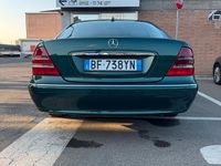 Usata Mercedes S320 224 CV (164 kW) 1999 Verde Berlina