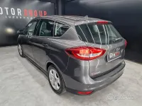Usata Ford C-MAX Titanium 120 CV (88 kW) 2016 Grigio Monovolume