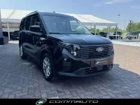 Usata Ford Tourneo Courier Titanium 125 CV (91 kW) 2025 Nero Monovolume
