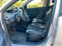 Usata Lancia Ypsilon 69 CV (50 kW) 2017 Grigio Utilitaria