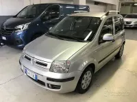 Usata Fiat Panda Dynamic 69 CV (50 kW) 2011 Grigio Utilitaria