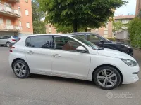 Usata Peugeot 308 Active 120 CV (88 kW) 2016 Bianco Berlina