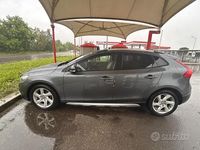 Usata Volvo V40 115 CV (84 kW) 2013 Grigio Berlina
