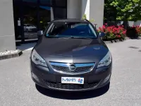 Usata Opel Astra Cosmo 125 CV (91 kW) 2011 Grigio Station wagon