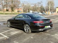 Usata Mercedes E220 Business 194 CV (142 kW) 2018 Nero Coupé