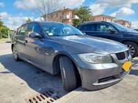 usata BMW 320 320 d Futura