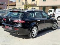 Usata Alfa Romeo 159 Distinctive 120 CV (88 kW) 2006 Nero Station wagon