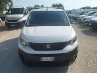 Usata Peugeot Partner 101 CV (74 kW) 2021 Bianco Monovolume
