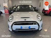 Usata Mini Cooper SE 135 kW (184 CV) 2022 White silver met. Utilitaria