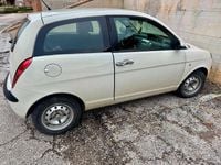 Usata Lancia Ypsilon 60 CV (44 kW) 2006 Bianco Utilitaria