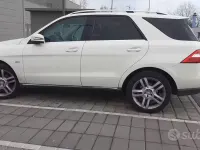 Usata Mercedes ML250 204 CV (150 kW) 2012 Bianco SUV