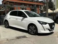 Usata Peugeot 208 Allure 102 CV (75 kW) 2021 Other Utilitaria