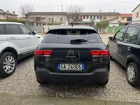 Usado Citroën C4 PureTech 110 HP (80 kW) 2020 Preto Sedan