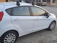 Usata Ford Fiesta 68 CV (50 kW) 2010 Bianco Berlina