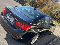 Usata BMW 318 150 CV (110 kW) 2013 Nero Berlina