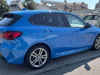 Usata BMW 118 M Sport 140 CV (102 kW) 2019 Blu/azzurro Utilitaria