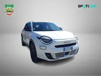 Gebraucht Fiat 600 La Prima 101 PS (74 kW) 2025 Weiß SUV