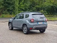 Begagnad Dacia Duster Extreme 116 HK (85 kW) 2023 Grön SUV