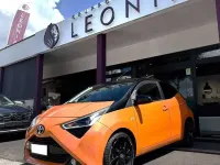 Usata Toyota Aygo X-wave 72 CV (52 kW) 2019 Arancione Utilitaria