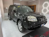Usata Nissan X-Trail 136 CV (100 kW) 2006 Nero SUV