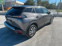 Usata Peugeot 2008 Active 101 CV (74 kW) 2021 Grigio SUV