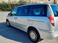 Usata Lancia Phedra 128 CV (94 kW) 2005 Grigio Monovolume