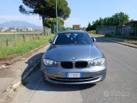 Usata BMW 118 143 CV (105 kW) 2010 Grigio Utilitaria