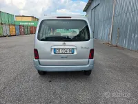 Usata Citroën Berlingo 75 CV (55 kW) 2004 Grigio Monovolume