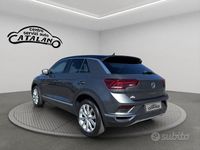 Usata VW T-Roc Advance 116 CV (85 kW) 2018 Grigio SUV