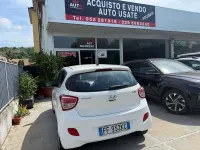Usata Hyundai i10 Edition 67 CV (49 kW) 2016 Bianco Utilitaria