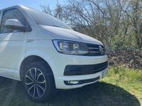 Usata VW Caravelle 150 CV (110 kW) 2016 Bianco Furgone