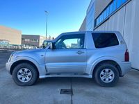 Usata Mitsubishi Pajero 160 CV (117 kW) 2003 Argento SUV