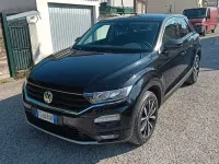 Usata VW T-Roc Style 116 CV (85 kW) 2019 Nero SUV