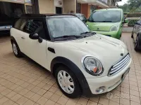 Usata Mini Cooper Clubman Pepper 120 CV (88 kW) 2008 Bianco Station wagon