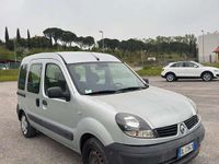 Usata Renault Kangoo Privilege 75 CV (55 kW) 2007 Monovolume