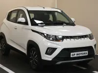 Usata Mahindra KUV100 87 CV (63 kW) 2020 Bianco SUV