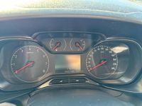 Usata Opel Combo 102 CV (75 kW) 2021 Bianco pastello Monovolume