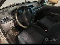 Usata Renault Clio II 58 CV (42 kW) 2001 Grigio Utilitaria