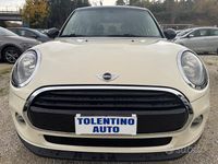 Usata Mini Cooper D 116 CV (85 kW) 2016 Beige Utilitaria