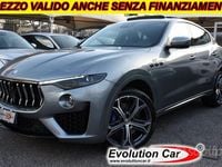 Usata Maserati Levante GT 330 CV (242 kW) 2021 Grigio metallizzato SUV
