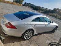 Usata Mercedes CLS320 224 CV (164 kW) 2006 Grigio Berlina