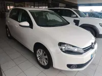 Usata VW Golf VII Comfortline 105 CV (77 kW) 2012 Bianco Berlina