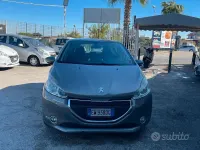 Usata Peugeot 208 91 CV (66 kW) 2014 Marrone Utilitaria