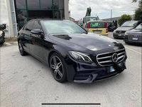 Usata Mercedes E220 AMG 194 CV (142 kW) 2016 Nero Berlina