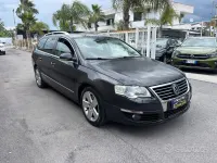 Usata VW Passat Highline 170 CV (125 kW) 2009 Nero Station wagon