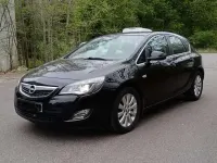 Usata Opel Diplomat Cosmo 120 CV (88 kW) 2008 Nero Berlina