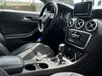 Usata Mercedes A180 Premium 109 CV (80 kW) 2014 Grigio Berlina
