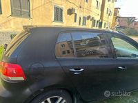 Usata VW Golf VI 102 CV (75 kW) 2009 Nero Utilitaria