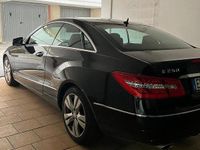 Usata Mercedes E250 Avantgarde 204 CV (150 kW) 2013 Nero Coupé